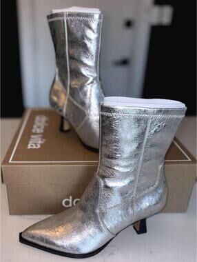 NWT -Dolce Vita- Arya Pointed Toe Boot, Size 6- Wide Calf